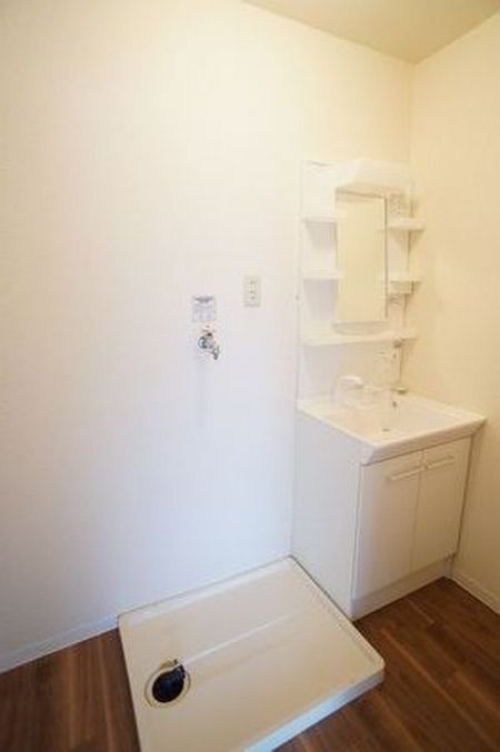 メゾン・ハナミズキ 201号-6