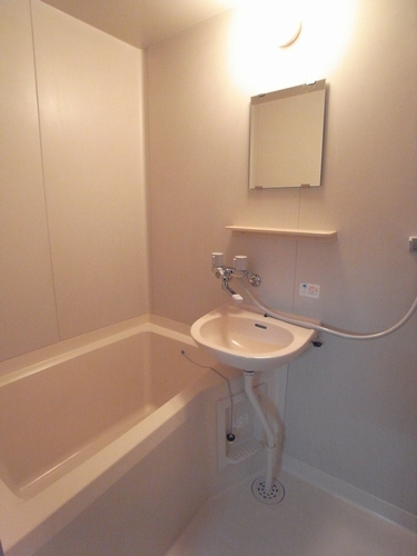 ヴェルディ野沢 102号-4