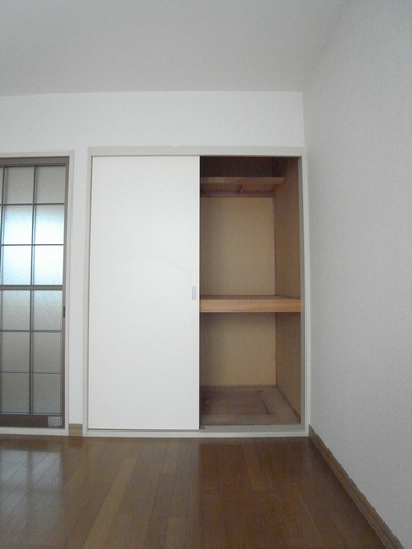 ヴェルディ野沢 102号-5