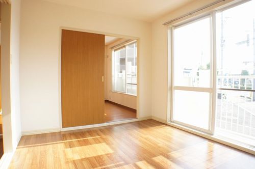 ジュネス２２ 101号-2