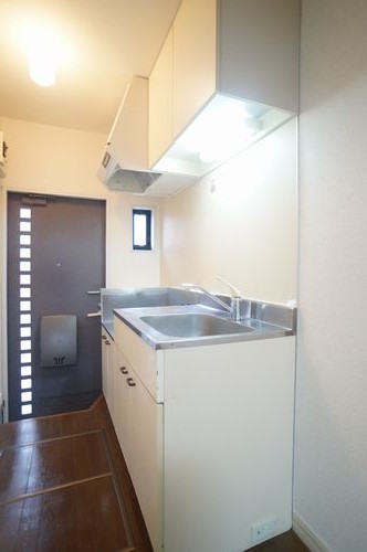 コ-ポロ-リエ 102号-9