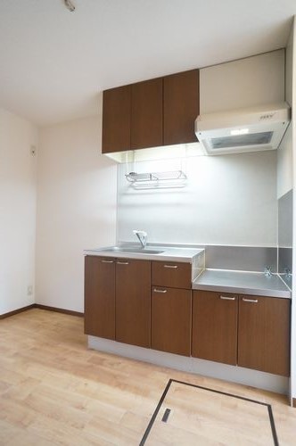 クリエイトメゾン2 102号-8