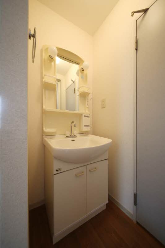 ディアス雪谷 201号-8