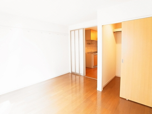 フラットパークサイド 102号-4