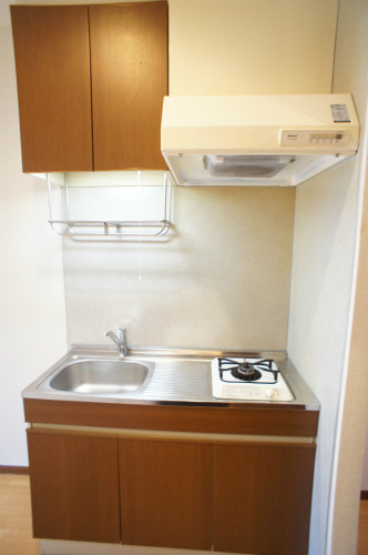 ビューラー薬師橋Ⅲ 102号-5