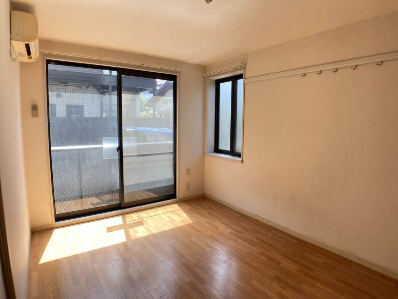 パインヒルズ松庵A 105号-2