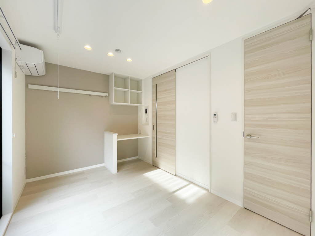 メイゾンＭ 202号-1