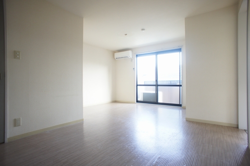 メゾンドファミーユ 201号-9