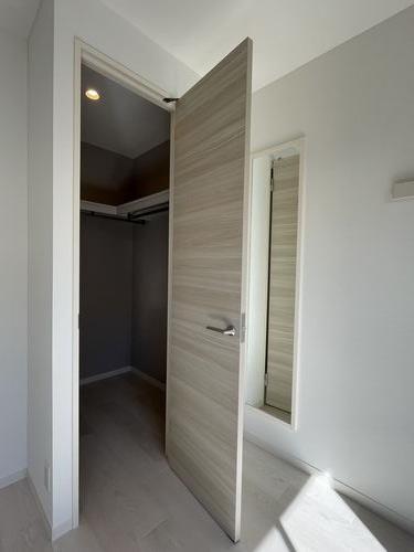 エクセリオン・Ｕ 205号-4