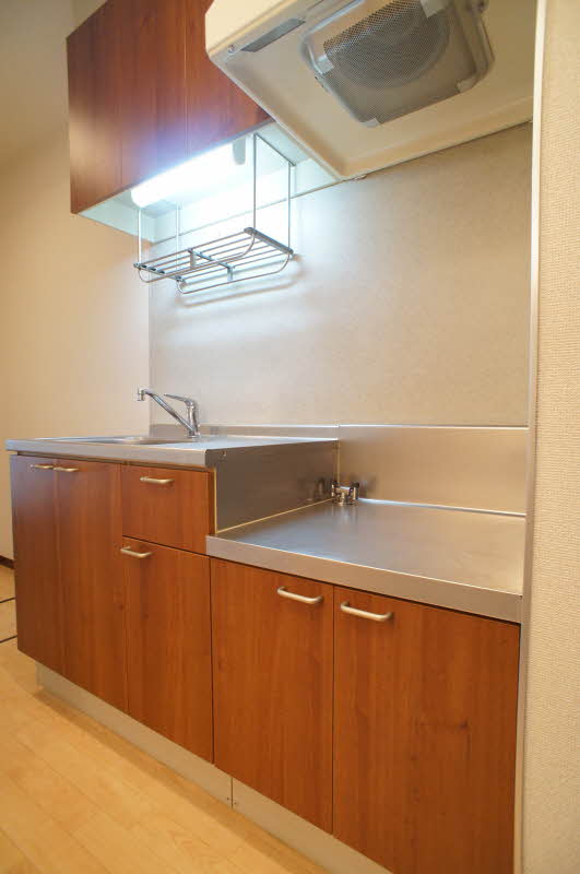 クレール南青山 102号-4