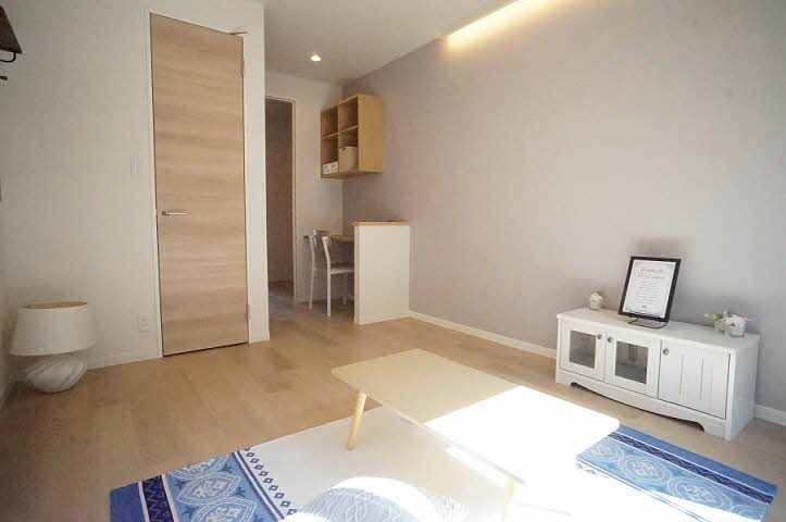 ＫＥＮ　ＢＲＩＧＨＴ　ＣＯＵＲＴ 103号-2