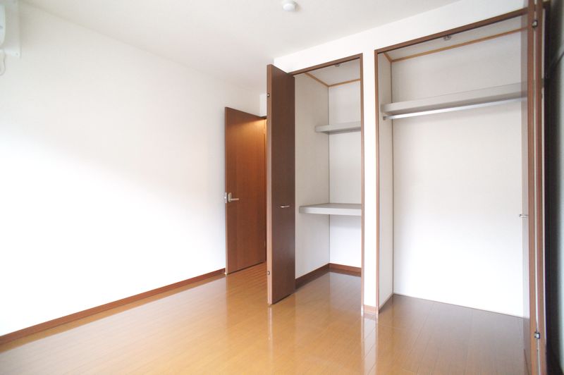 ＩＬ　ＳＥＲＥＮＯ 202号-4