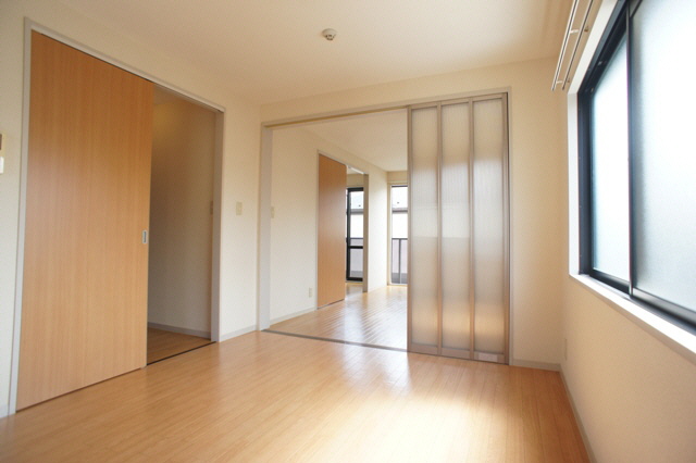 フェアリーコート 201号-2