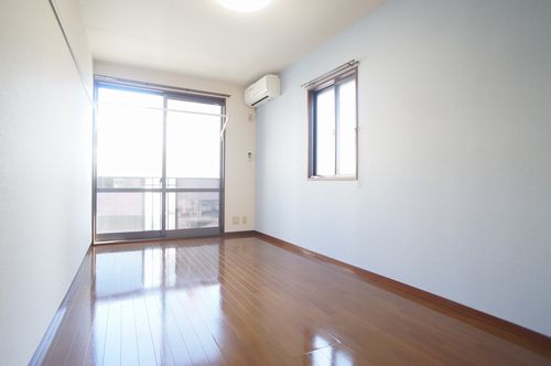 ラ・テールT 206号-2