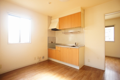 シャーメゾン功刀　Ｂ 101号-3