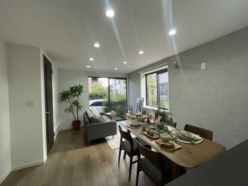 Ｃａｌａｍｕｓ　Ｔｅｒｒａｃｅ　Ａ 101号-3