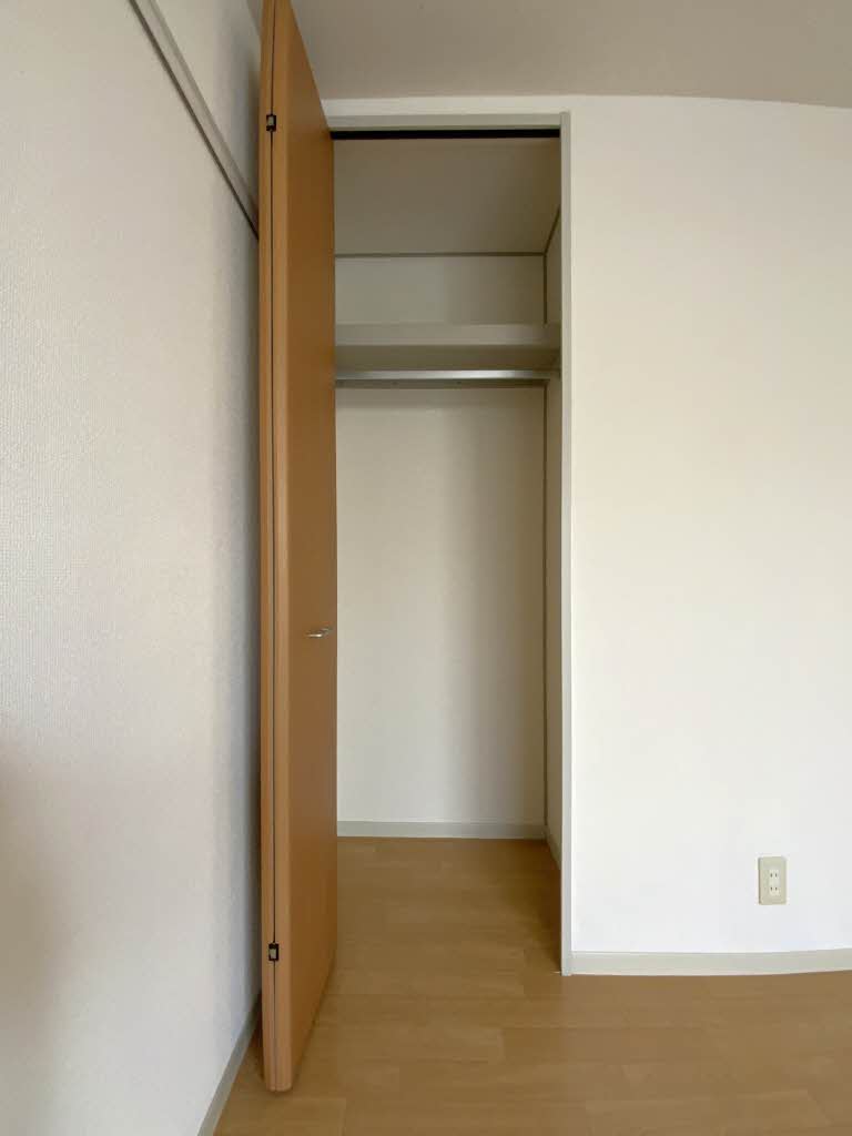 ヴィラ桜坂 102号-11