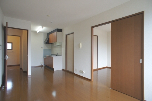 シャーメゾンみさきＢ 202号-2