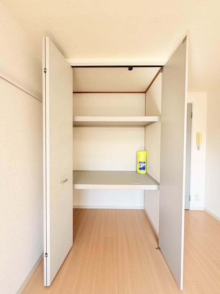 ヴァンティアン市川 209号-6