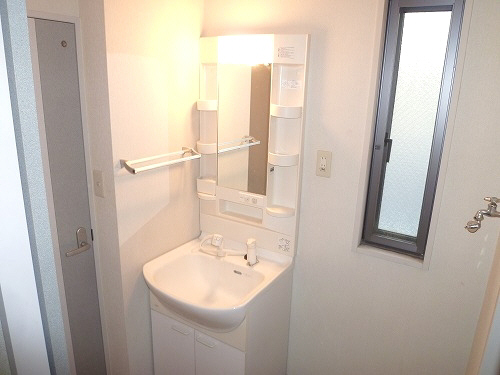 グラシューズ府中の森 201号-8