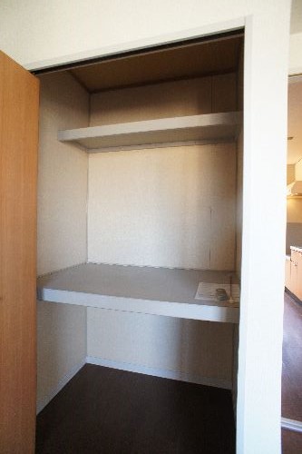 ヘルシオン 202号-8