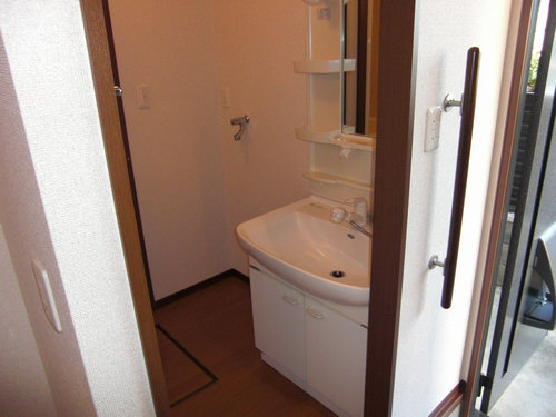 フルール壱番館 103号-3