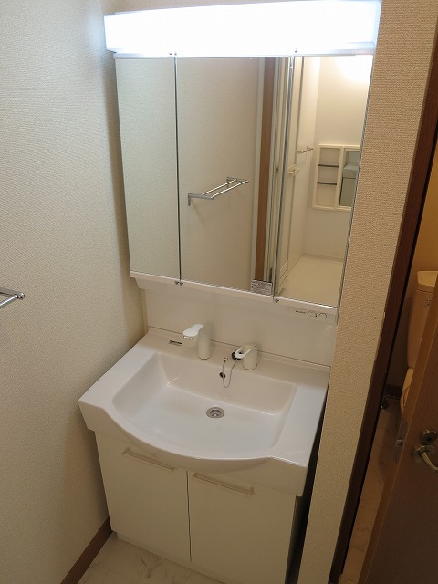 Ｗｉｌｌｉｎｇ 101号-7