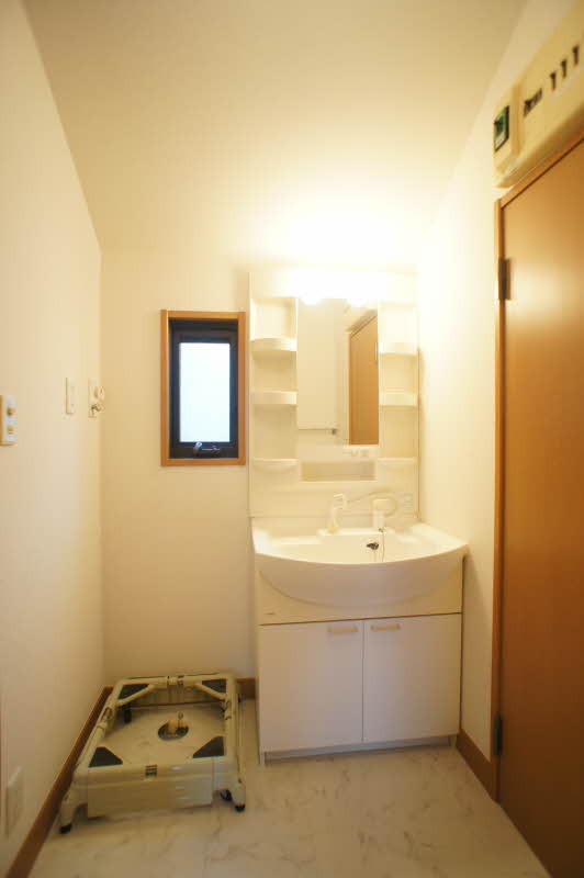 Ｗｉｌｌｉｎｇ 201号-7