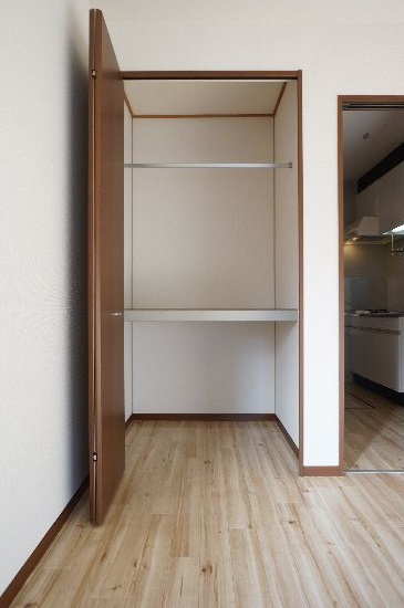 ウッド・ツー 101号-4