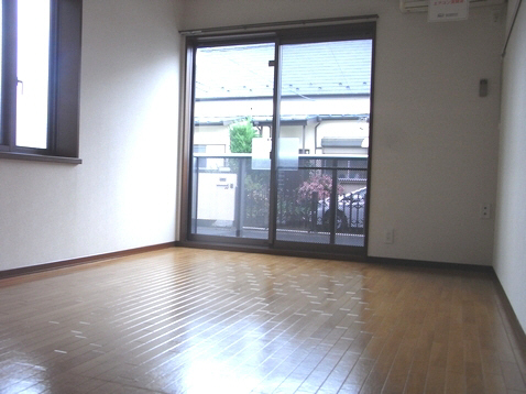 ウッド・ツー 102号-3