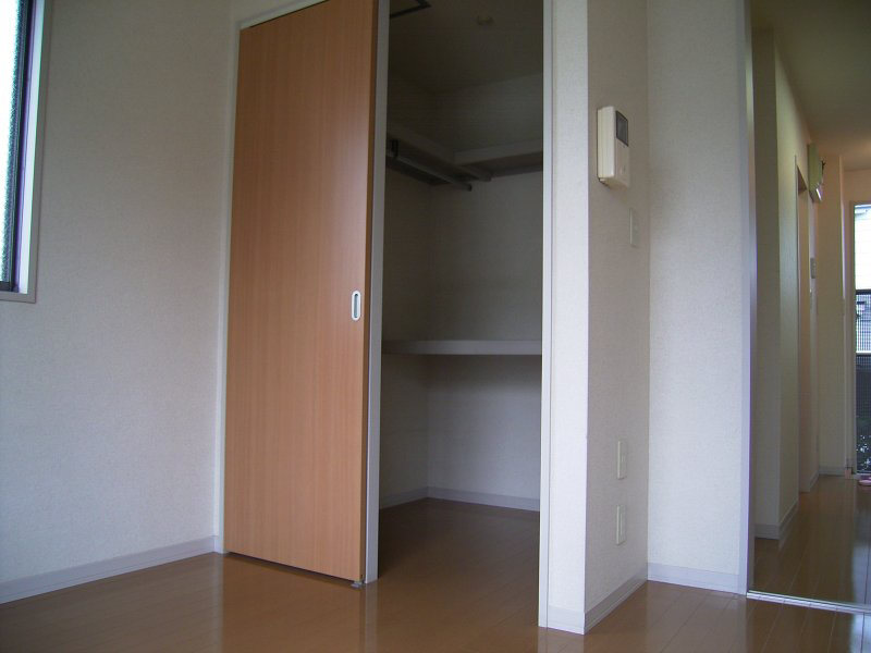 コンフォール 206号-5