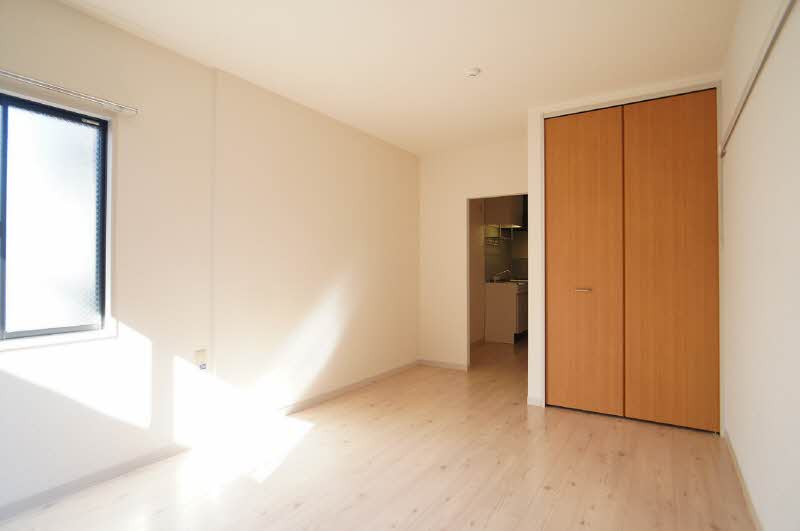 ハーモニー 203号-4