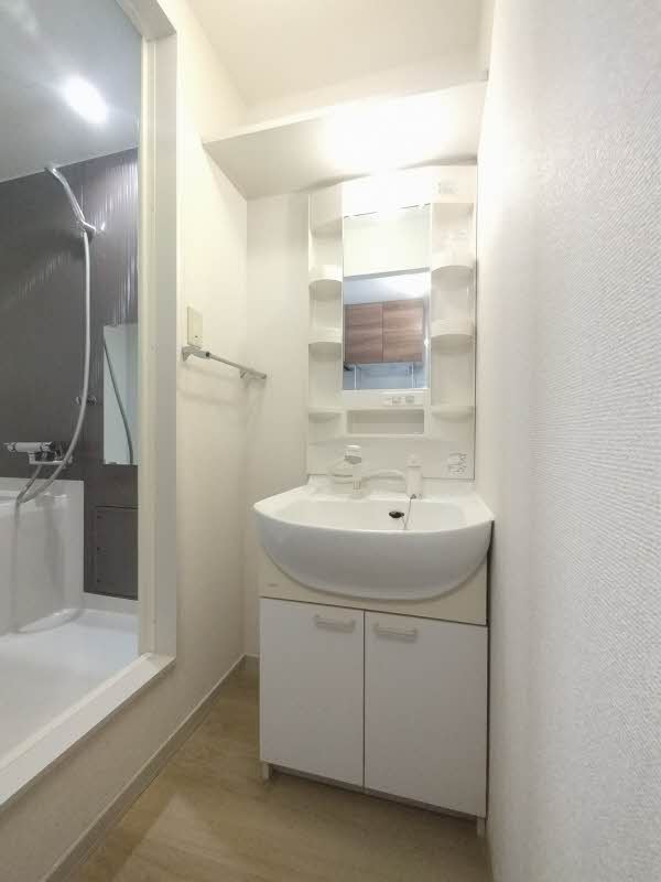 ラ・クール駒沢 103号-6