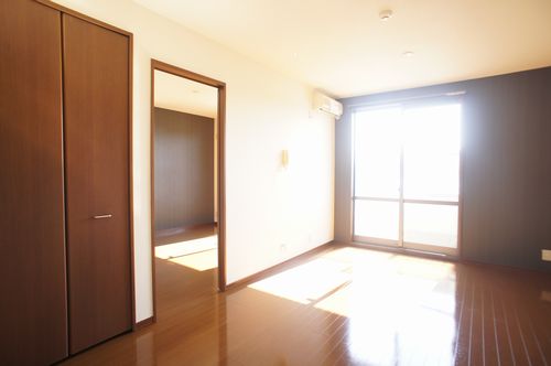 メイプルリーフタウンＡ 103号-2