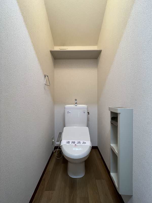 ノーブルコート 203号-8