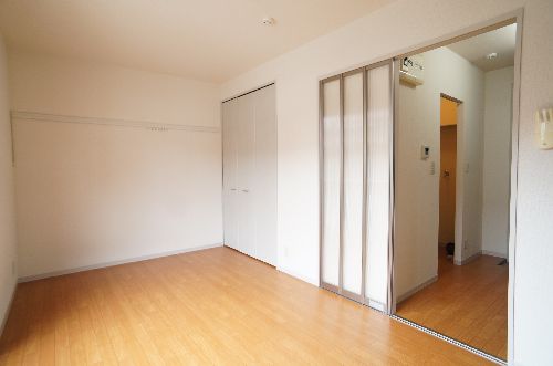 カサ清水 202号-4