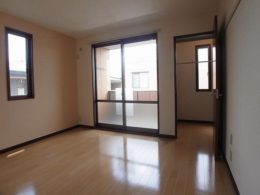 ラ・シェール　プレジオＢ 102号-8