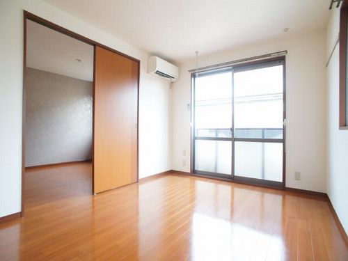 シャルマン　ドミール 201号-2