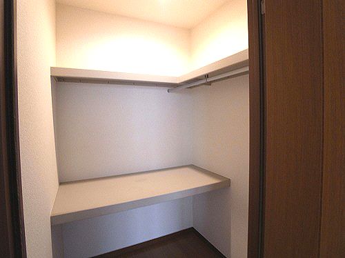 Apricot Avenue 105号-4