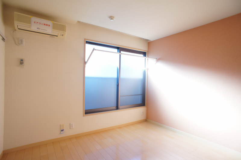 ドミール・笹塚 202号-3