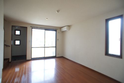 ラフィネ壱番館 101号-4