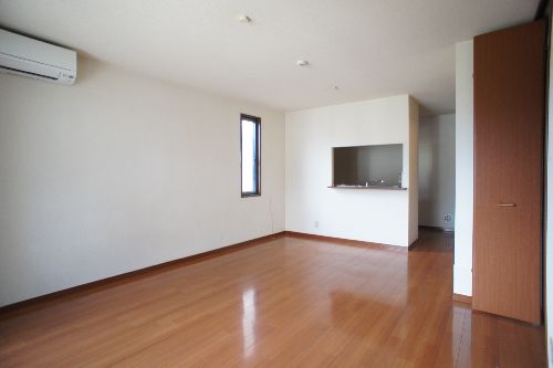 ラフィネ壱番館 101号-5