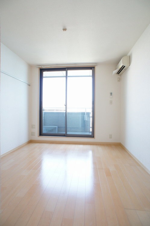 レフィナード 305号-1