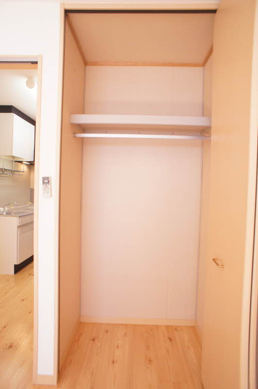 メゾン・ド・アナン 102号-5