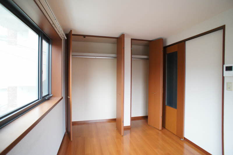 グランバリエ三軒茶屋 202号-3