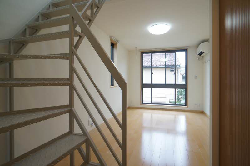 メゾン　ソレイユ 206号-3