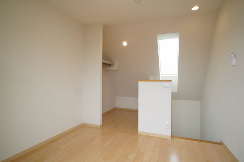 メゾン　ソレイユ 206号-7