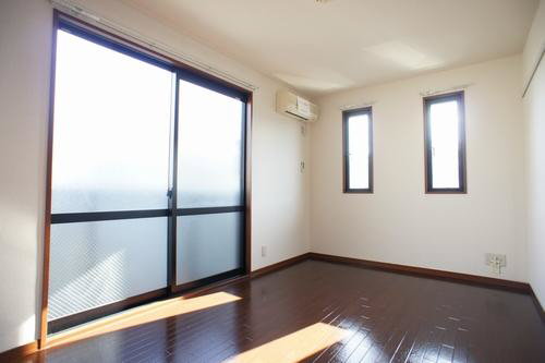 シャーメゾン・ジラソーレ 201号-2