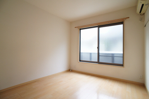 パピヨン南大井 111号-2