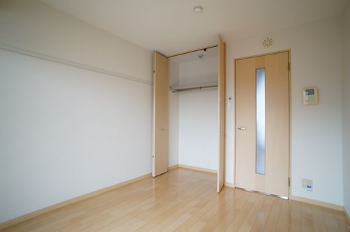 クラウンコート 305号-4